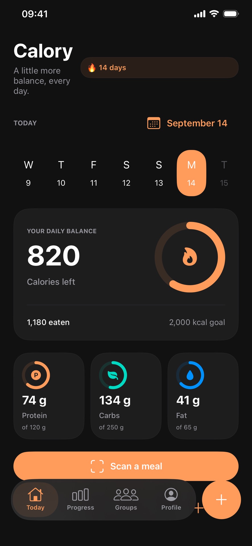 Calory daily dashboard showing calories, macros, water, and a meal scan action